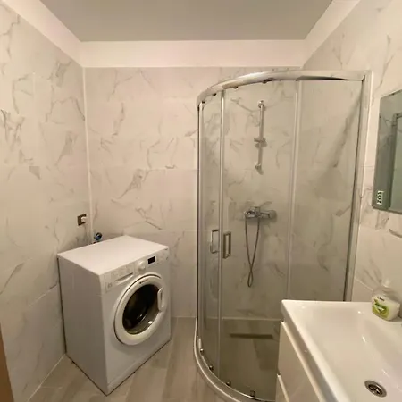 아파트 Evelinne Apartament *